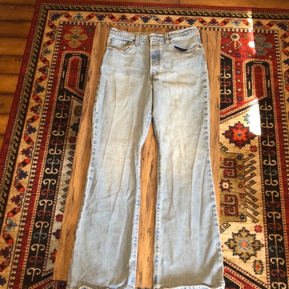 LEVI’s Blue Flare Wide Leg Jeans